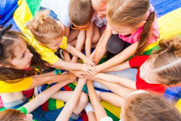 Concessione del servizio di assistenza e animazione estiva a favore dei minori per la stagione estiva 2026